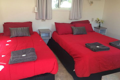 Mataranka Roadhouse - Accommodation Cairns 4