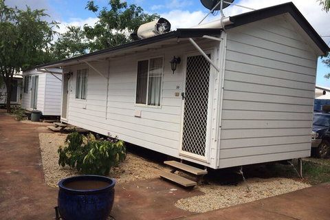 Mataranka Roadhouse - Accommodation Cairns 5