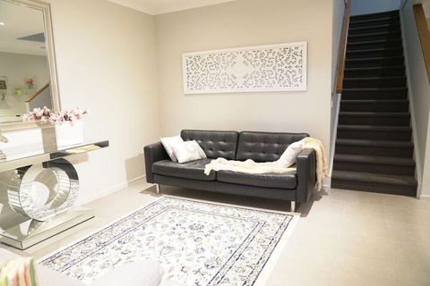 Cozy & Spacious House In Melbourne - Accommodation Cairns 7