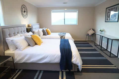 Beautiful Big House In Melbourne - Accommodation Cairns 4