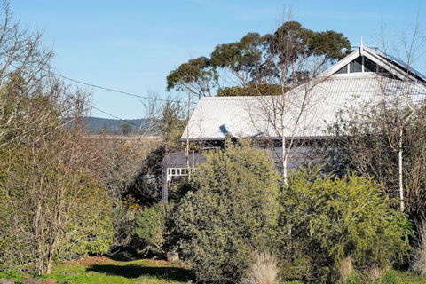 Birch House - Accommodation Cairns 1