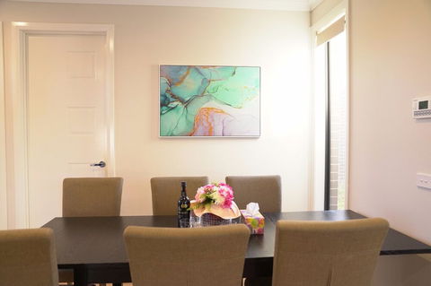 A Brand New House Near Boxhill - Accommodation Cairns 6