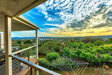 Highview - Accommodation Cairns 5
