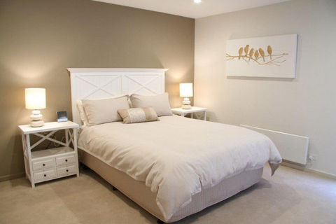 LA MER Centrally Located Free Wifi - Accommodation Cairns 0