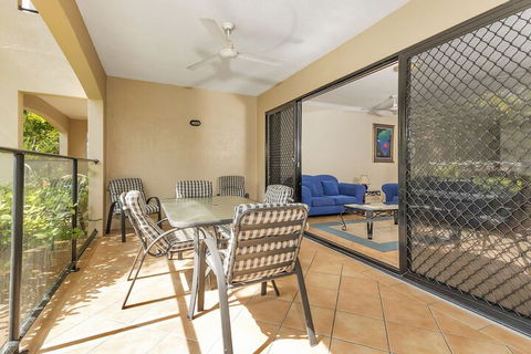 The Mediterranean Beachfront Groundfloor Apartment - Accommodation Cairns 7