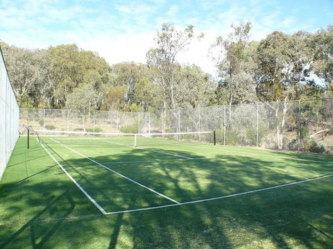 Protea Farm Cottages - Accommodation Cairns 0