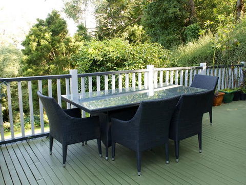 Devon Guest House - Accommodation Cairns 0