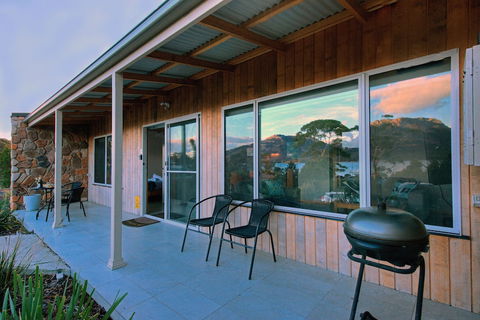 Freycinet Stone Studio 6 - Accommodation Cairns 1