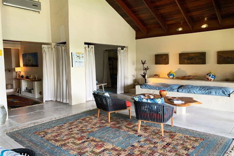 Beachfront Peace Cabin - Accommodation Cairns 5