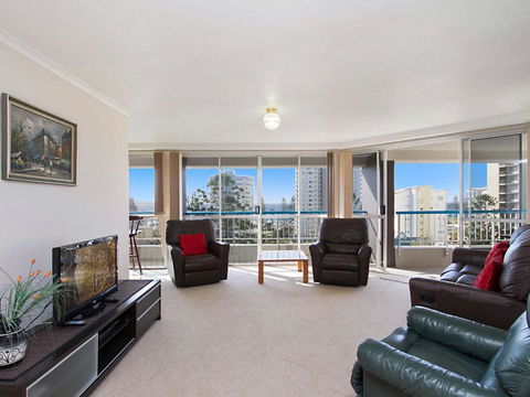Border Terrace Unit 16 Large Apartment Walk To Beaches & Clubs - Accommodation Cairns 6