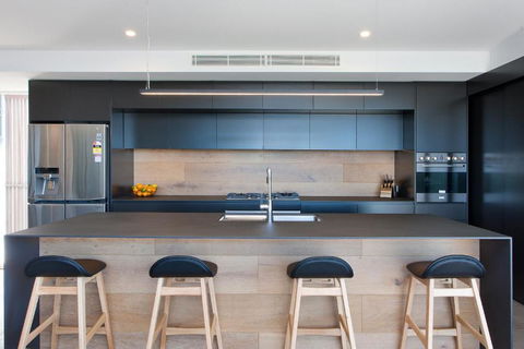 Blueys Beach House 5 Bedroom - Accommodation Cairns 3