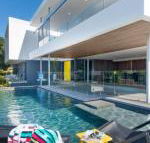 Blueys Beach House 5 Bedroom - Accommodation Cairns