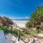 A SWEET ESCAPE Beachfront Tranquility - Accommodation Cairns 0