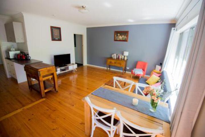 Kennington VIC Accommodation Cairns