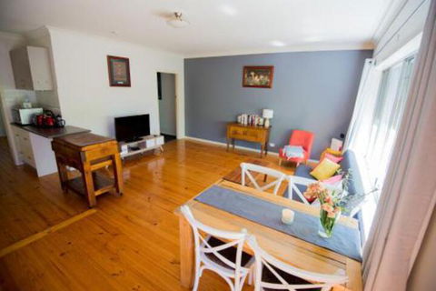 Back Creek In Flora Hill - Accommodation Cairns 0
