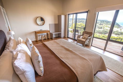 Sea Dragon Lodge & Villas - Accommodation Cairns 4