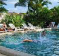 Cairns Beach House - Accommodation Cairns