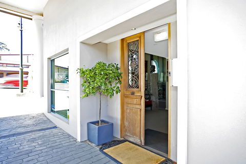 Quality Inn & Suites The Menzies - Accommodation Cairns 0