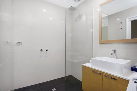 Mid City Warrnambool - Accommodation Cairns 3