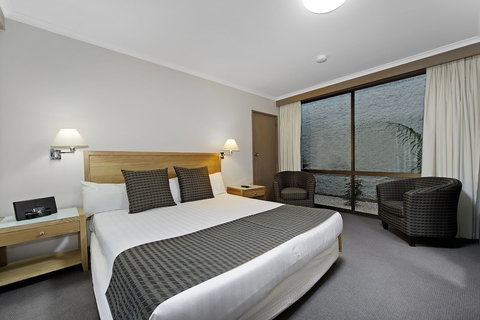 Mid City Warrnambool - Accommodation Cairns 4