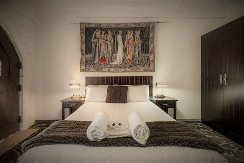 Kryal Castle - Accommodation Cairns 4