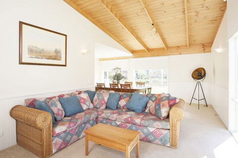 Beechworth Cedar Cottages - Accommodation Cairns 2