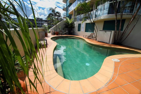 The Waterview - Accommodation Cairns 4