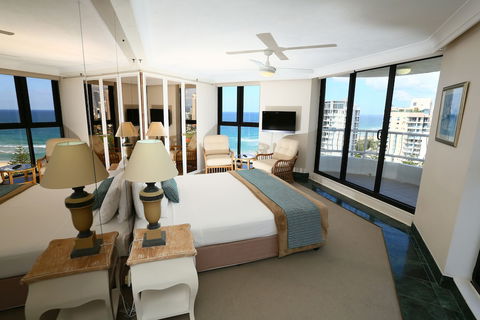 Biarritz Apartments - Accommodation Cairns 5