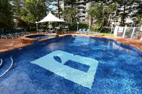 Biarritz Apartments - Accommodation Cairns 2