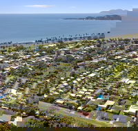 Queens Beach Tourist Village - Accommodation Cairns