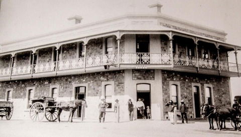 Pampas Motel - Accommodation Cairns 3