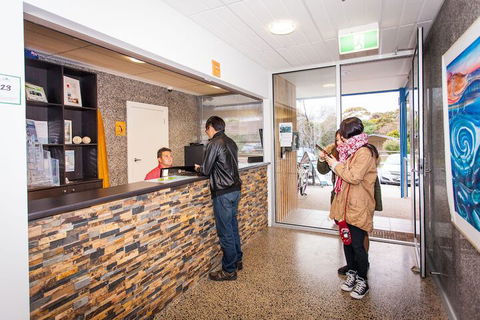 The Island Accommodation - Hostel - Accommodation Cairns 3