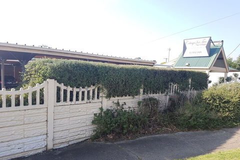 Cottages For Two - Accommodation Cairns 2