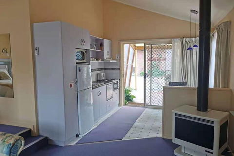Cottages For Two - Accommodation Cairns 5