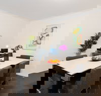 Eastwood Furnished Apartments - Accommodation Cairns