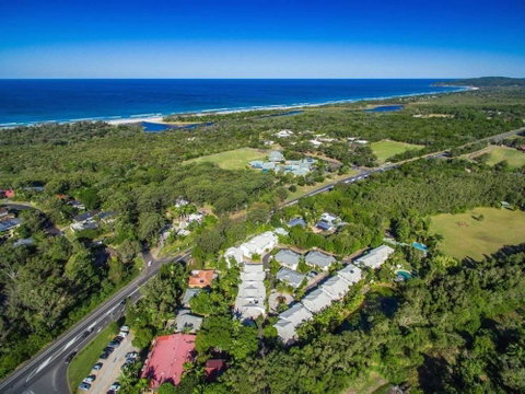 Byron Lakeside Holiday Apartments - Accommodation Cairns 0