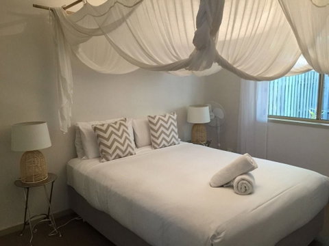 Byron Lakeside Holiday Apartments - Accommodation Cairns 3