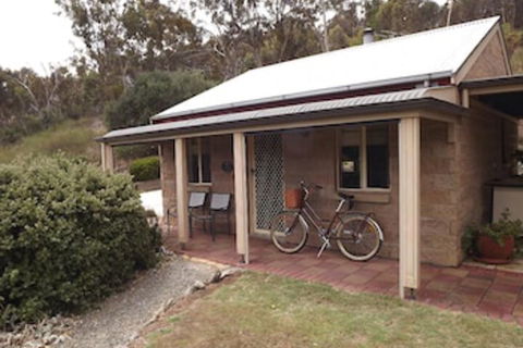Riesling Trail & Clare Valley Cottages - Accommodation Cairns 1