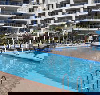 Pier Resort - Accommodation Cairns