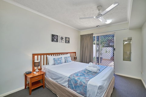 North Cove Waterfront Suites - Accommodation Cairns 5