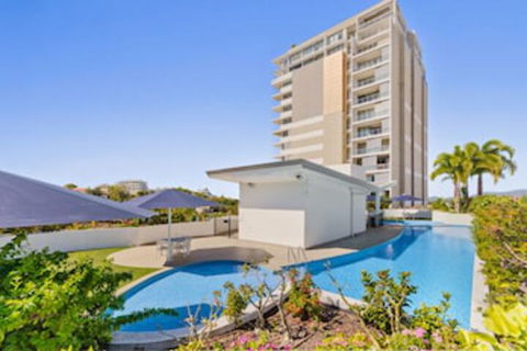Direct Hotels â€“ Dalgety Apartments - Accommodation Cairns 0
