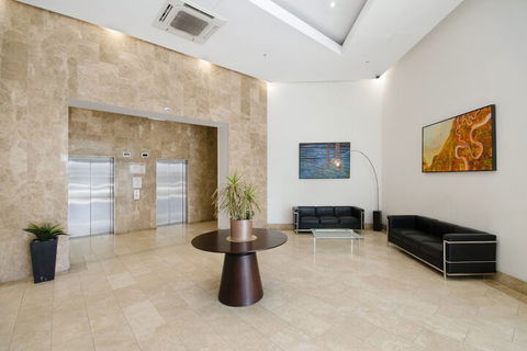 Direct Hotels â€“ Dalgety Apartments - Accommodation Cairns 4