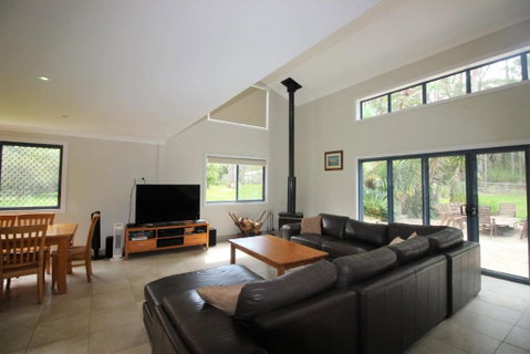 THE PALM FARM PET FRIENDLY WEEKLY ONLY - Accommodation Cairns 2