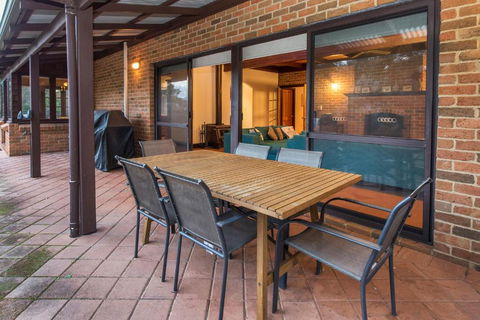 A Hidden Bush Delight - Accommodation Cairns 3