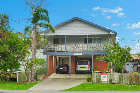 Bellhaven 2 17 Willow Street - Accommodation Cairns 1