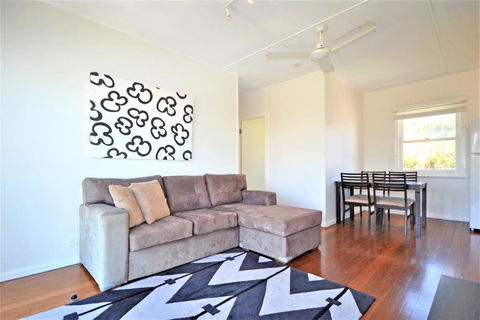 Breakers 6 2 Hill Street - Accommodation Cairns 3
