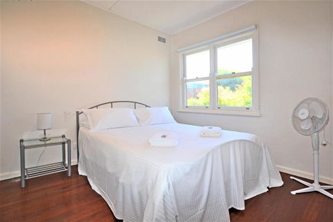 Breakers 6 2 Hill Street - Accommodation Cairns 5