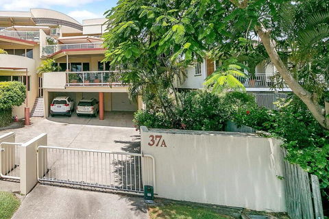 Redcliffe Peninsula Penthouse - Accommodation Cairns 5
