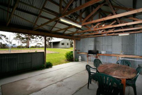 Brodribb River Rainforest Cabins Cabin 3 - Accommodation Cairns 4