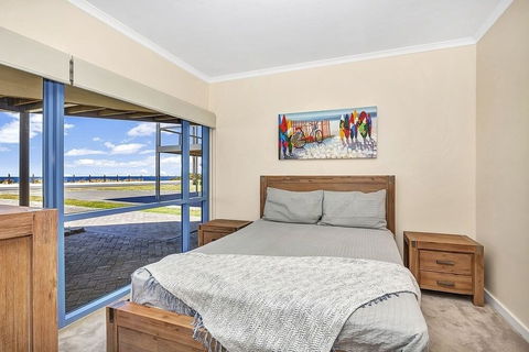 Sail Away - Accommodation Cairns 6